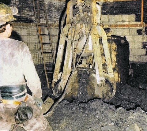Przebudowa wyrobisk podziemnych w kopalni antracytu „Preussag” w Ibbenbüren w Niemczech.