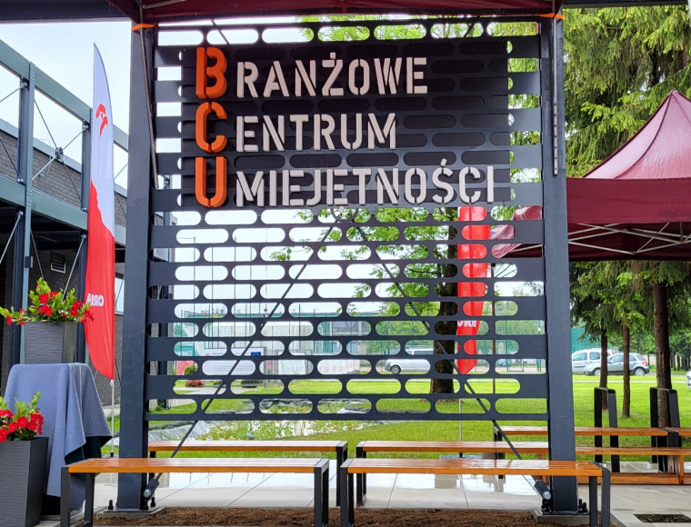 Krosno z nowym Branżowym Centrum Umiejętności – nowoczesność, technologia i edukacja w jednym miejscu Krosno z nowym Branżowym Centrum Umiejętności – nowoczesność, technologia i edukacja w jednym miejscu