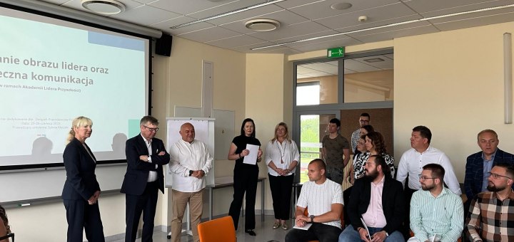 Rozwijamy kompetencje naszych liderów – start projektu szkoleniowego w PeBeKa