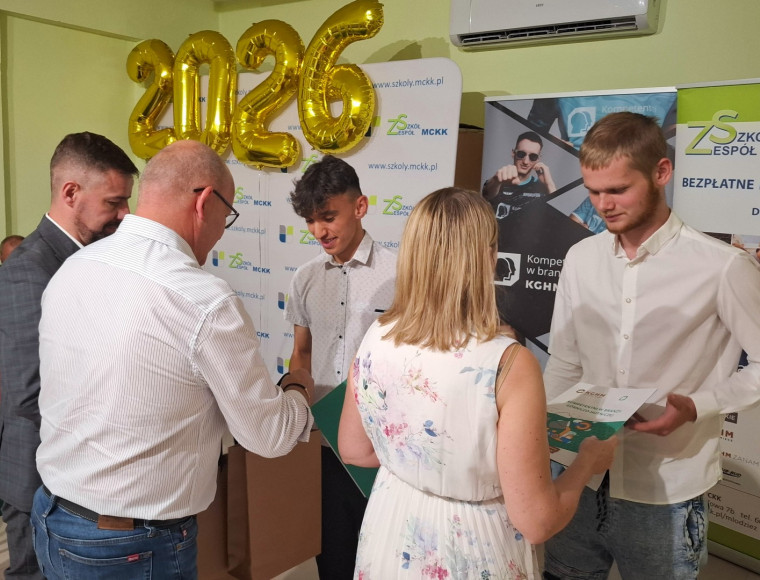 Nie tylko oceny. Uczniowie naszej klasy patronackiej zakończyli kolejny ważny etap