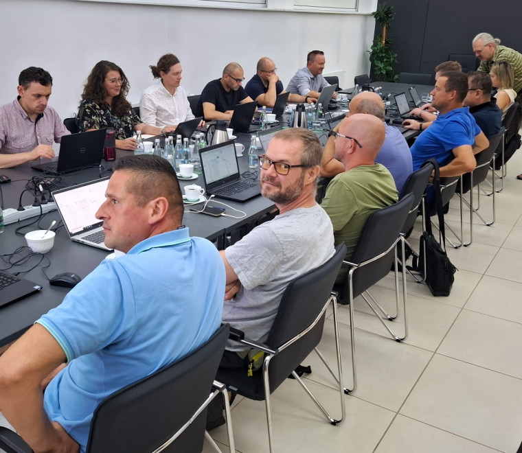 Między planem a realizacją. Pracownicy doskonalą umiejętności zarządzania projektami